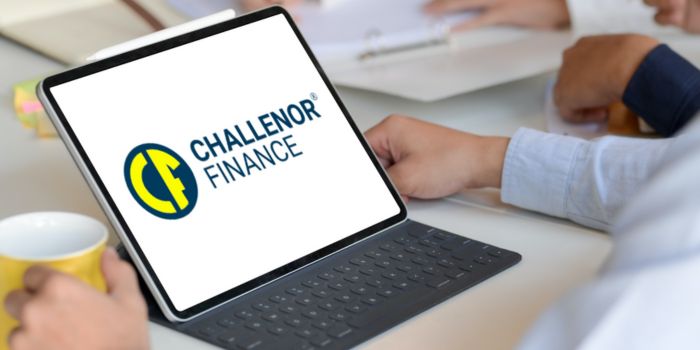 Challenor FInance Logo