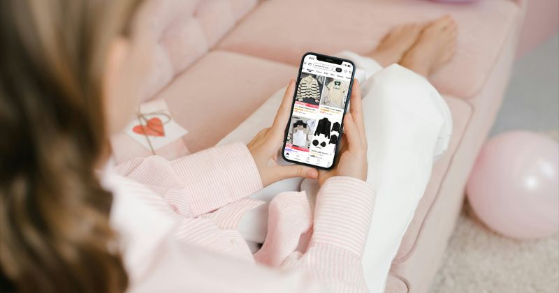 Simulation of Buying a Product from Shein