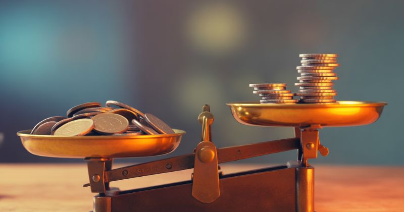 Experts Issue Alert as Rand Surges Against the Dollar